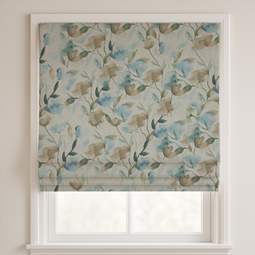 skyler-breeze-roman-plain-room