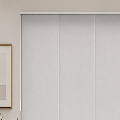 bella-frost-close-up-top-panel-blind