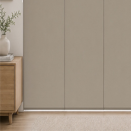 bella-hessian-close-up-bottom-panel-blind