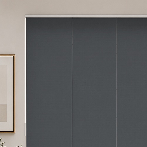 bella-mono-close-up-top-panel-blind