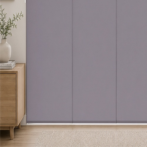 bella-sloe-close-up-bottom-panel-blind