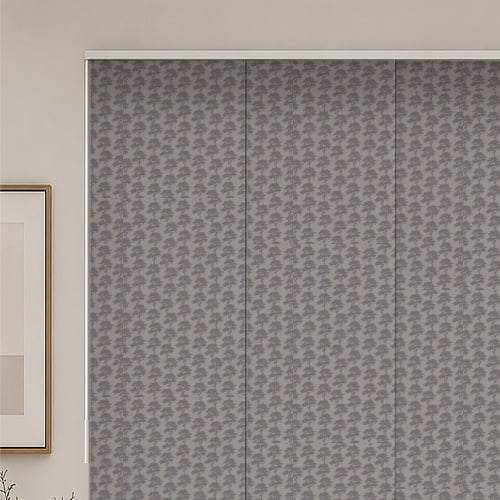 ella-aspin-close-up-top-panel-blind