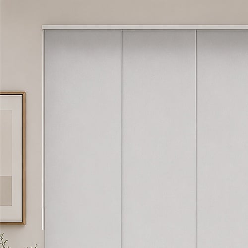 splash-snow-close-up-top-panel-blind